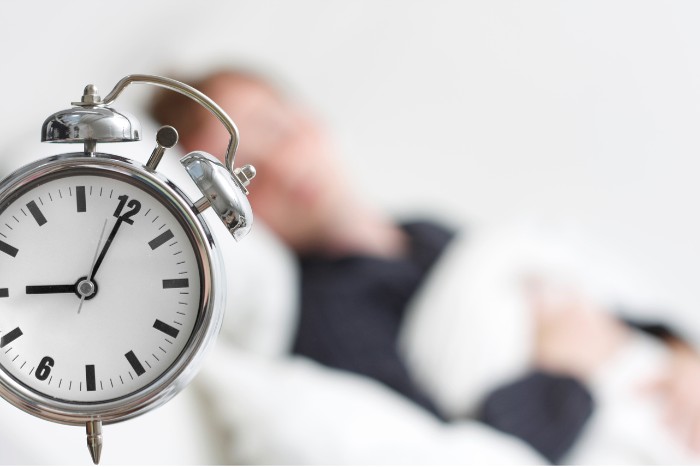 Consistent sleep schedule